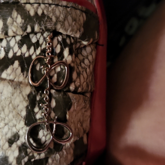 Leather snakeskin clutch ....soft n beautiful Jessica Simpson  red leather trim - Picture 4 of 5